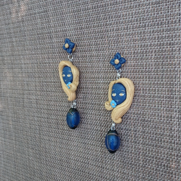 💛🌼 Nouveau Lady 🎇Earrings 💠 - Picture 2 of 4